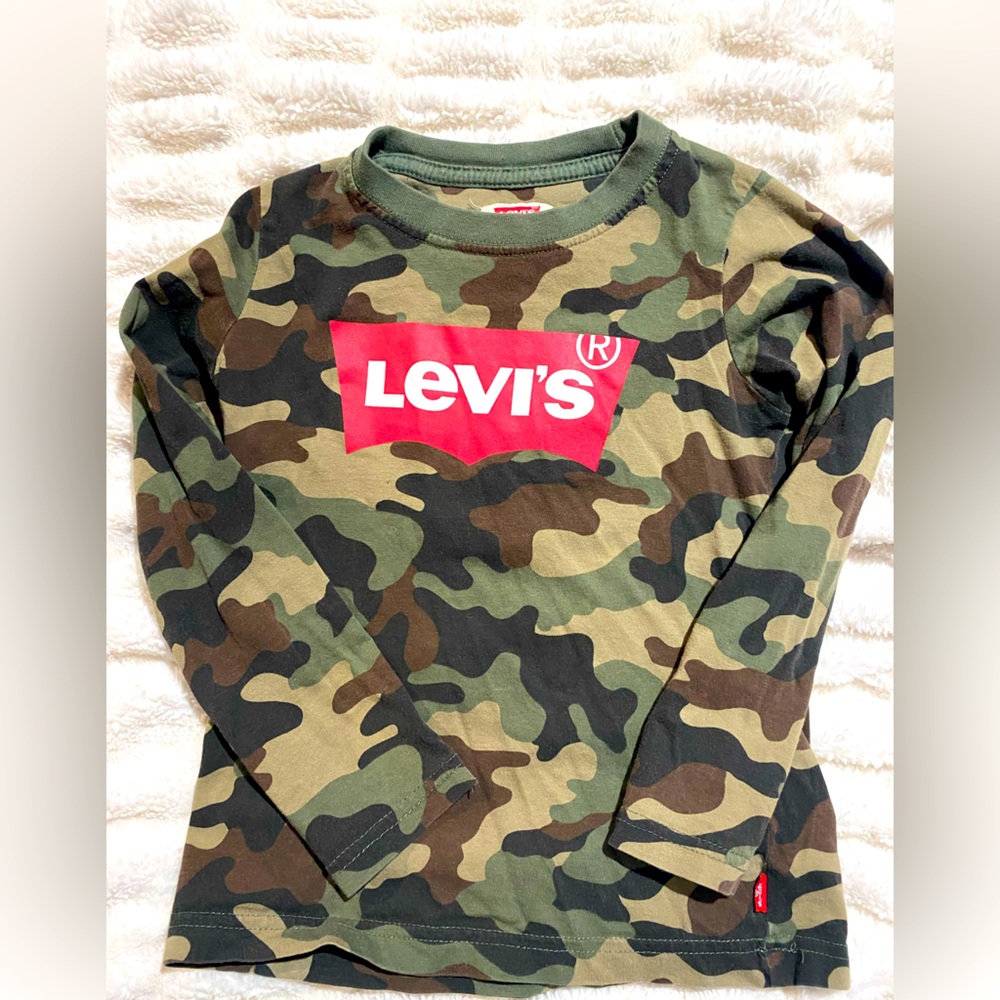 Boys Camo Levi’s Long Sleeve Shirt - Size 4/5